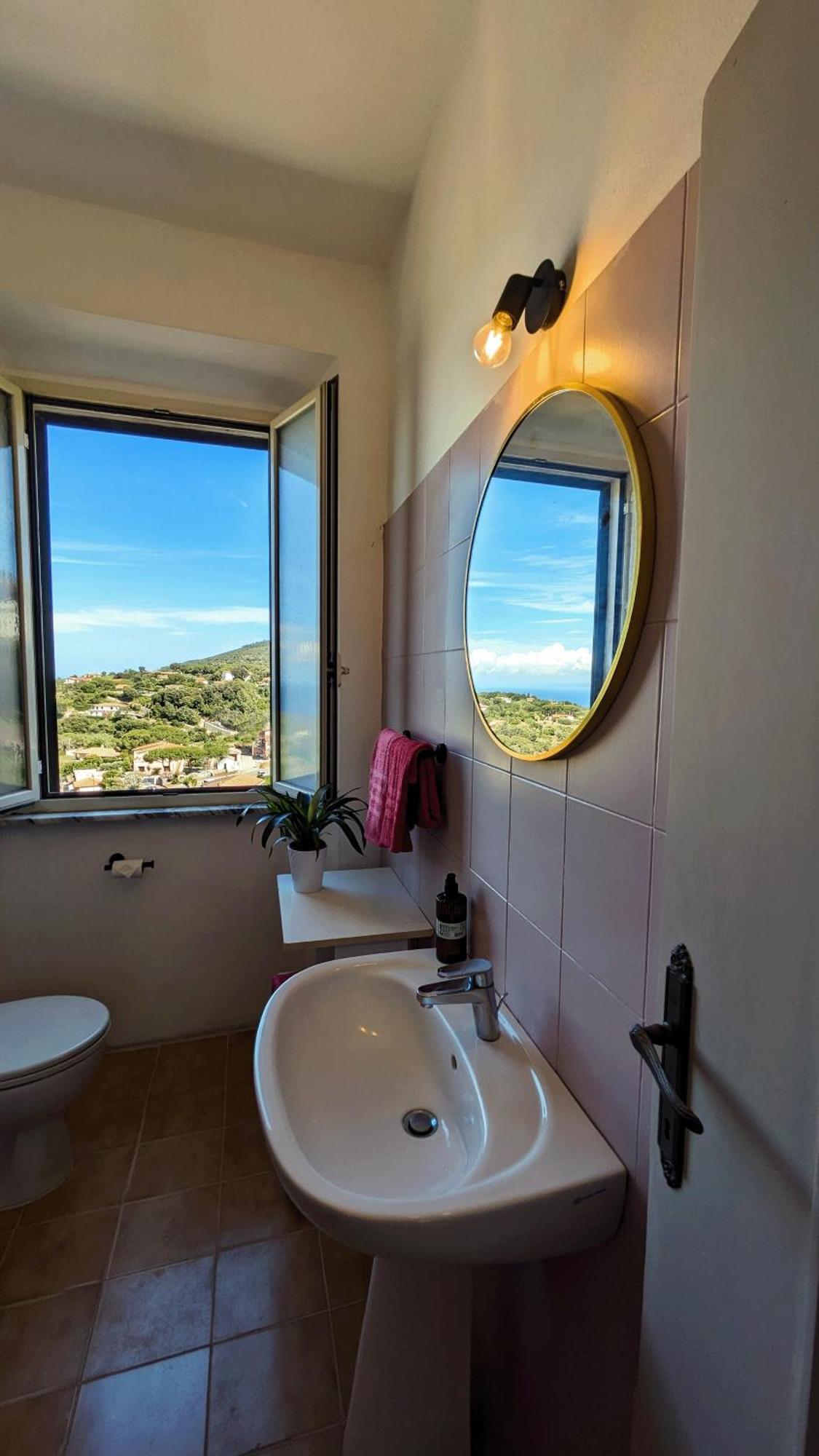 Casa Maddi Casa Vacanze Con Vista Mare Vicinissima Al Centro Capoliveri  Ngoại thất bức ảnh